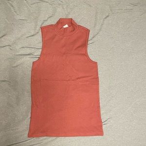 NWT Gap Sleeveless Mockneck Shirt - S